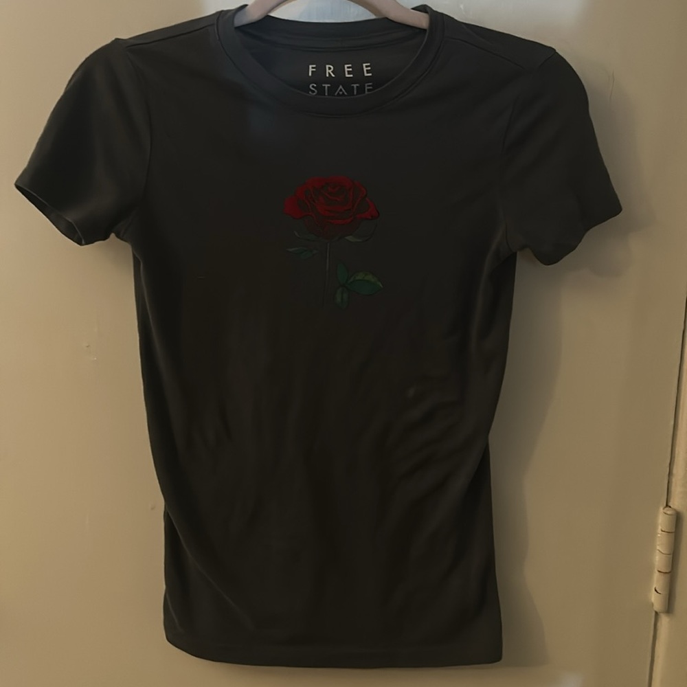 Free State Gray Rose Graphic Tee XS Cottagecore Festival Rocker Western Punk - Picture 3 of 8